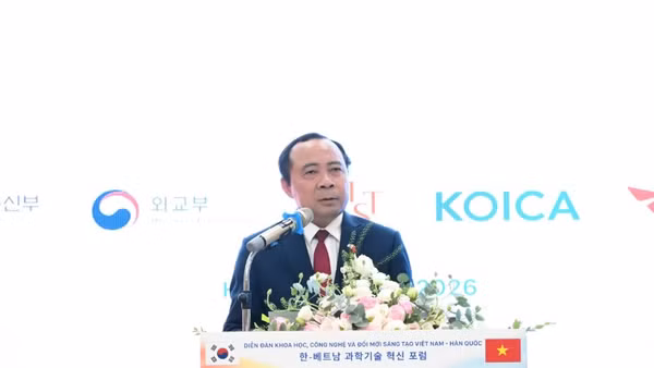 Bộ trưởng Khoa học và Công nghệ Vũ Hải Quân phát biểu tại diễn đàn. (Ảnh: BÍCH LIÊN)