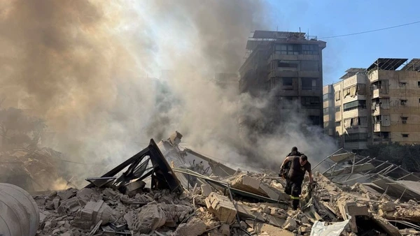 Cảnh đổ nát sau một vụ tấn công tại Liban. (Ảnh: THX/TTXVN)