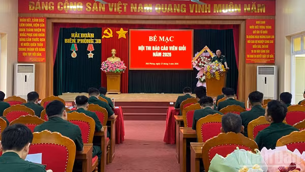 Quang cảnh hội thi.