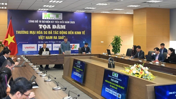 Câu lạc bộ Nhà báo công nghệ thông tin công bố 10 sự kiện công nghệ thông tin-truyền thông (ICT) tiêu biểu năm 2025. (Ảnh: MINH SƠN)