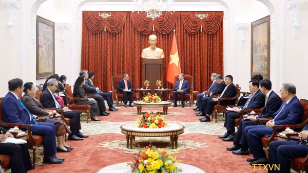 Tổng Bí thư, Chủ tịch nước Tô Lâm tiếp Đại sứ, Đại biện các nước ASEAN tại Hà Nội. (Ảnh: TTXVN)