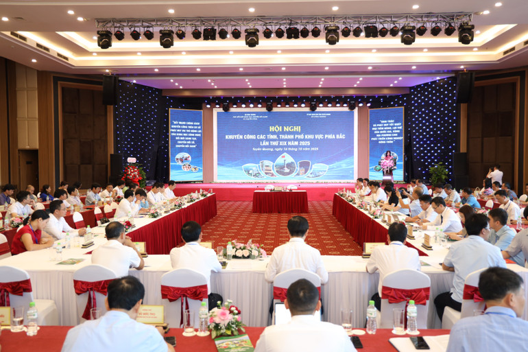 Toàn cảnh hội nghị. toan-canh-hoi-nghi-1.jpg