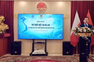 Đại sứ Hà Hoàng Hải phát biểu khai mạc Hội thảo. (Ảnh do Đại sứ quán Việt Nam tại Ba Lan cung cấp)