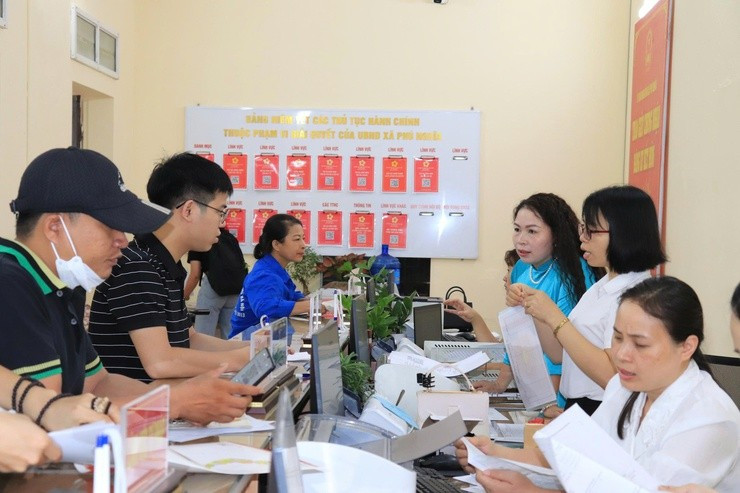 Điểm phục vụ hành chính công xã Phú Nghĩa. z6759916639632b4dbd54ad687267e8033f788c8fdc244-17513488160591236033707.jpg