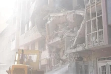 Những tòa nhà tại Tehran, Iran bị phá hủy sau các cuộc không kích của Israel ngày 13/6/2025. (Ảnh: THX/TTXVN)