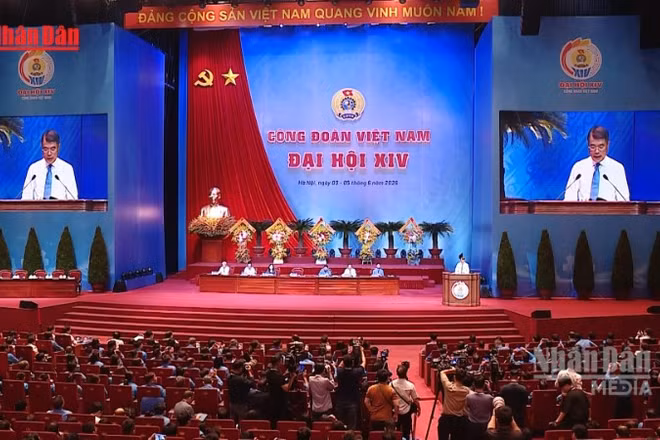 [Video] Thủ tướng lắng nghe kiến nghị của người lao động tại Đại hội XIV Công đoàn Việt Nam 