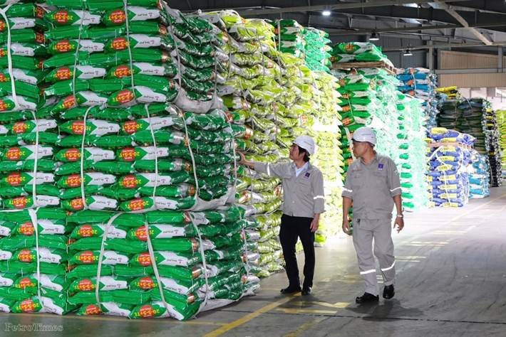 PVFCCo-Phú Mỹ đã quyết liệt chuyển mình trong kinh doanh với hai mục tiêu cốt lõi: thúc đẩy tăng trưởng phù hợp xu hướng cạnh tranh mới và tối ưu hóa hiệu quả chi phí kênh phân phối.
