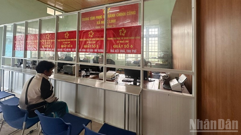 Một phần hội trường xã Mờ Hoong (cũ) được sử dụng làm Trung tâm phục vụ hành chính công. ndo_br_x-ngoc-linh.jpg