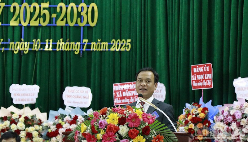 Đồng chí U Huấn, Ủy viên dự khuyết Trung ương Đảng, Phó Bí thư Thường trực Tỉnh ủy, Trưởng Đoàn đại biểu quốc hội tỉnh Quảng Ngãi, phát biểu chỉ đạo. ndo_br_u-huan.jpg