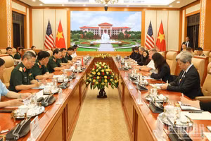Quang cảnh hội kiến. (Ảnh: Cổng thông tin điện tử Bộ Quốc phòng)