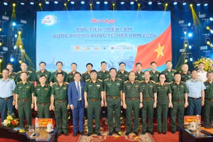 Các đại biểu tại hội nghị.