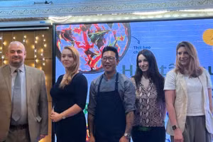 Các đại biểu tham dự chương trình quảng bá thực phẩm châu Âu cao cấp. (Ảnh: KHẮC KIÊN)