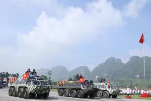 Công tác kỹ thuật cho dàn xe pháo quân sự thực hiện nhiệm vụ diễu binh, diễu hành luôn được bảo đảm.