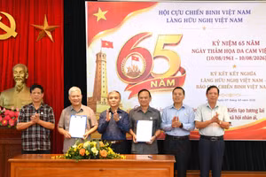 Làng Hữu nghị Việt Nam tổ chức Lễ kỷ niệm 65 năm Ngày Thảm họa da cam Việt Nam (10/8/1961-10/8/2026) và ký kết nghĩa với Báo Cựu chiến binh Việt Nam. (Ảnh: HOÀNG LINH)
