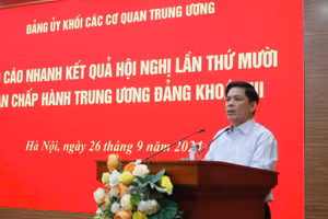 Bí thư Đảng ủy Khối các cơ quan Trung ương Nguyễn Văn Thể thông báo nhanh kết quả Hội nghị Trung ương 10 khóa XIII.