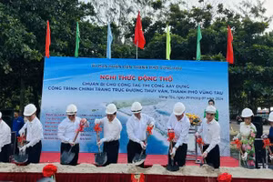 Ủy ban nhân dân thành phố Vũng Tàu tổ chức nghi thức động thổ.