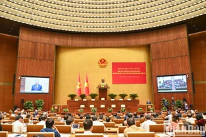 Tổng Bí thư Tô Lâm phát biểu chỉ đạo tại Hội nghị toàn quốc quán triệt Nghị quyết Hội nghị Trung ương 11 khóa XIII ngày 16/4. Ảnh: DUY LINH