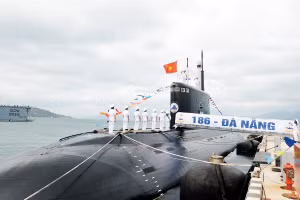 Lễ thượng cờ Tàu ngầm 186 - Đà Nẵng