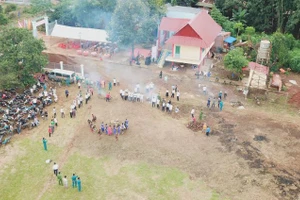 Không gian Lễ hội Mừng lúa mới của đồng bào Xtiêng vừa được tổ chức tại huyện Phú Riềng.