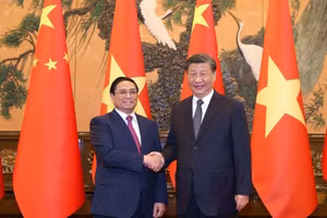 Thủ tướng Phạm Minh Chính và Tổng Bí thư, Chủ tịch nước Trung Quốc Tập Cận Bình.