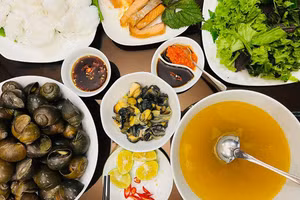 Món bún ốc do chị Vũ Tuyết Nhung thực hiện. (Ảnh: VŨ TUYẾT NHUNG)