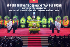 [Video] Tổ chức trọng thể Lễ truy điệu nguyên Chủ tịch nước Trần Đức Lương 