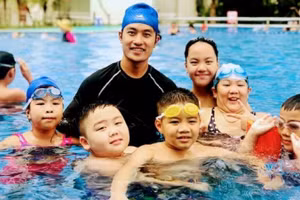 Trang bị kỹ năng bơi và phòng, chống đuối nước mùa hè cho trẻ em.
