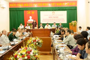 Quang cảnh buổi tiếp xúc.