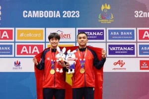 Chúng em hiểu nhau như anh em