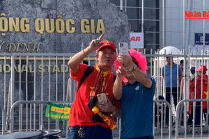 Giá vé trận chung kết lượt đi AFF Cup 2022 "hạ nhiệt"