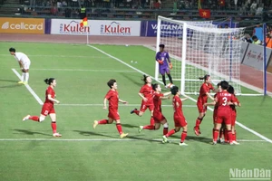 [Ảnh] Bóng đá nữ Việt Nam đi vào lịch sử SEA Games với 4 lần vô địch liên tiếp