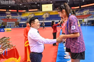 Bế mạc Giải vô địch bóng bàn quốc gia Báo Nhân Dân lần thứ 41