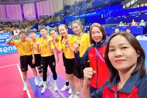 Đội tuyển cầu mây nữ Việt Nam giành vé vào chơi trận chung kết. 