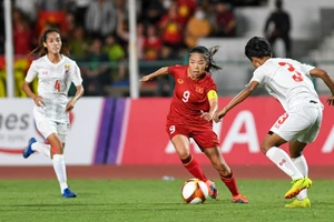 Huỳnh Như mở tỷ số cho tuyển nữ Việt Nam ở phút 12. (Ảnh: VOV)