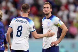 Nỗi buồn của các cầu thủ Anh sau khi bị loại. (Ảnh: TheTimes)