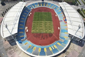 Toàn cảnh sân vận động quốc gia Mỹ Đình, thời điểm tiền SEA Games 31. (Ảnh: TTXVN)