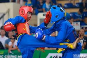 Các vận động viên nhí tranh tài bộ môn Vovinam tại Hội khỏe Phù Đổng toàn quốc lần thứ 10 năm 2024. 