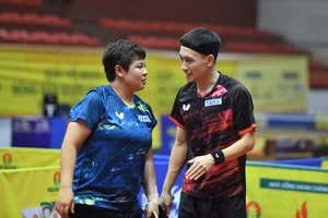 [Ảnh] Khẳng định phong độ, Anh Tú-Mỹ Trang lên ngôi vô địch đôi nam nữ