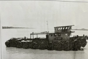 Hình tàu kéo LA-06695 được kiểm định tại Chi cục đăng kiểm tỉnh Long An lưu trữ tại cơ quan chức năng.