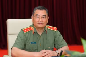 Trung tướng Tô Ân Xô- Người phát ngôn Bộ Công an.