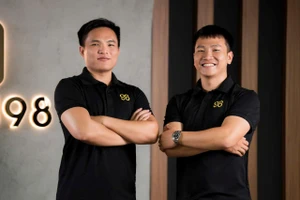 CEO Nguyễn Thế Vinh (phải) của Ninety Eight và đồng sáng lập Lê Thanh.