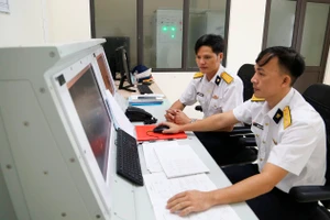 Một ca trực đêm ở Trạm radar 625. Ảnh | Quang Tiến