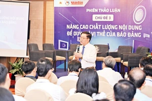 Trưởng Ban Tuyên giáo Trung ương Nguyễn Trọng Nghĩa phát biểu ý kiến tại Hội nghị báo Đảng toàn quốc. Ảnh: DUY LINH.