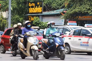 Khu vực Hà Nội nắng gay gắt, có nơi đặc biệt gay gắt. (Ảnh minh họa)