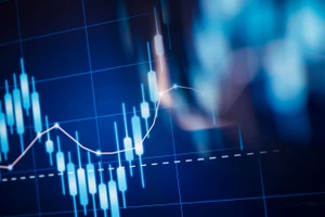 Thị trường chứng khoán tuần mới: Khả năng “phá đỉnh” không cao nhưng áp lực giảm sâu cũng không lớn.