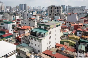 Một công trình được cấp giấy phép đứng tên ông Nghiêm Quang Minh cùng một người khác ở địa chỉ số 58B+58C, ngõ 117 Thái Hà.. Ảnh: Thành Đạt