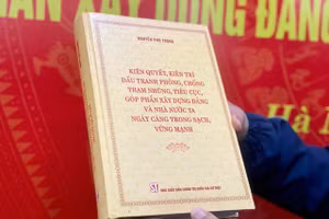 Cán bộ, đảng viên phải thường xuyên “tự soi, tự sửa”