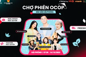 Các TikToker tham gia trong Chợ phiên OCOP Hải Phòng.