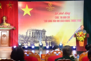 Thượng tướng Bế Xuân Trường, Chủ tịch Hội Cựu chiến binh Việt Nam phát biểu tại lễ phát động.