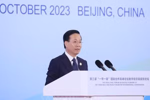 Chủ tịch nước Võ Văn Thưởng phát biểu tại phiên họp cấp cao với chủ đề “Kinh tế số - Động lực mới của tăng trưởng”. (Ảnh: Thống Nhất/TTXVN)